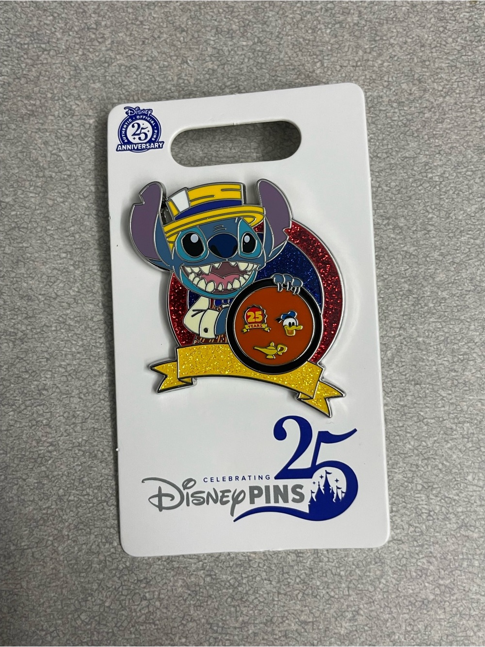 Stitch Disney 25 years of pin trading pin